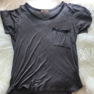 cha cha vente shirt size small